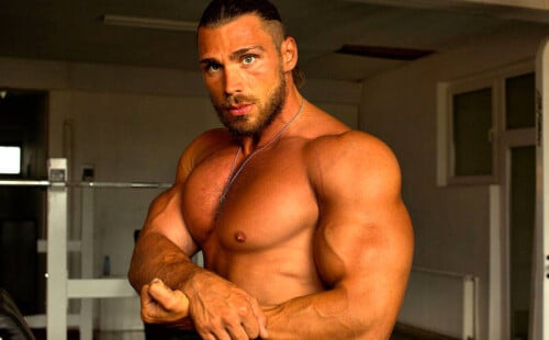 Bodybuilder Hunk Donn Mauro Uncovered!