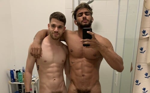 Some Sexy Guy Selfies For Saturday