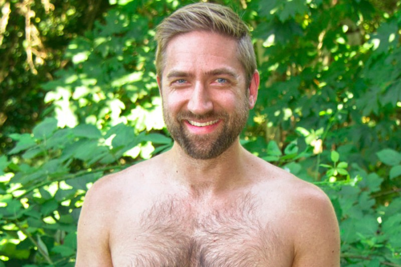 Bearded Business Graduate & Star of Naked Frisbee Returns to Island Studs