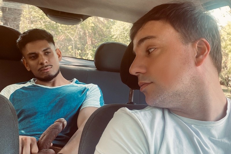 Curious Guy Has First Gay Sex in Back of a Cab