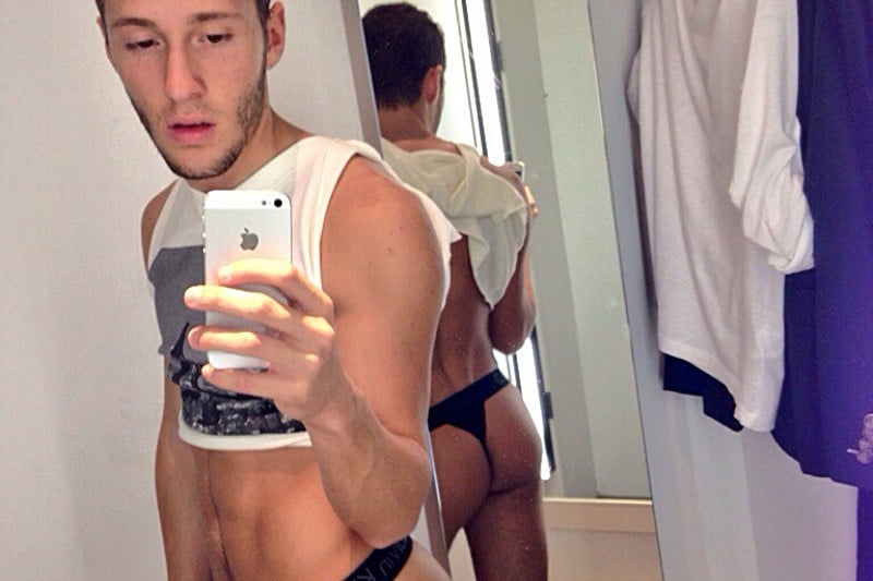 Top #Selfies of the Week: Fuck Buddies