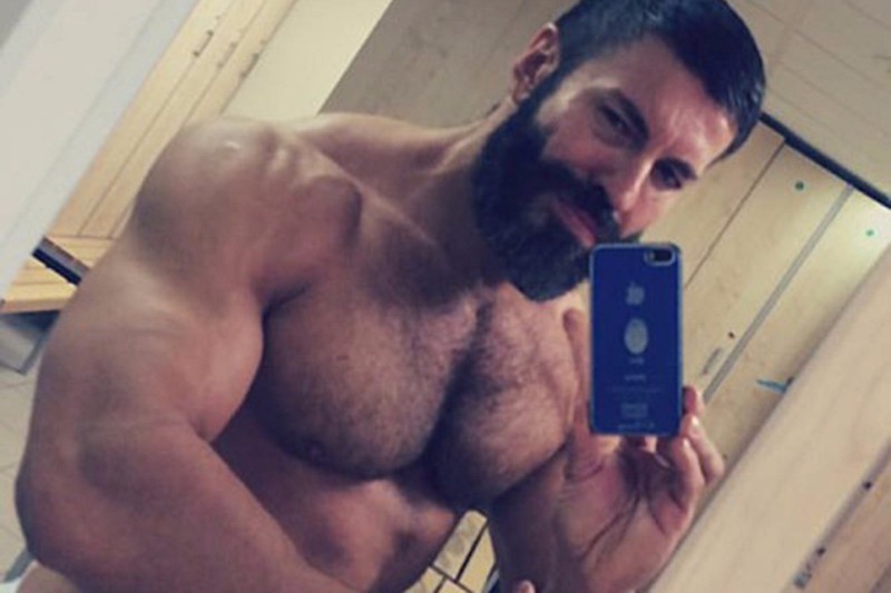 Top #Selfies of the Week: Beard Bonanza