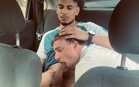Curious Guy Has First Gay Sex in Back of a Cab