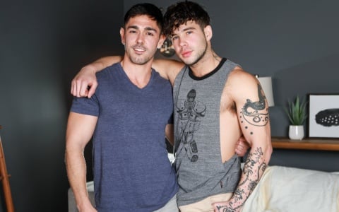 Sexy Gay Stud Helps Str8 Friend With Sexual Problem