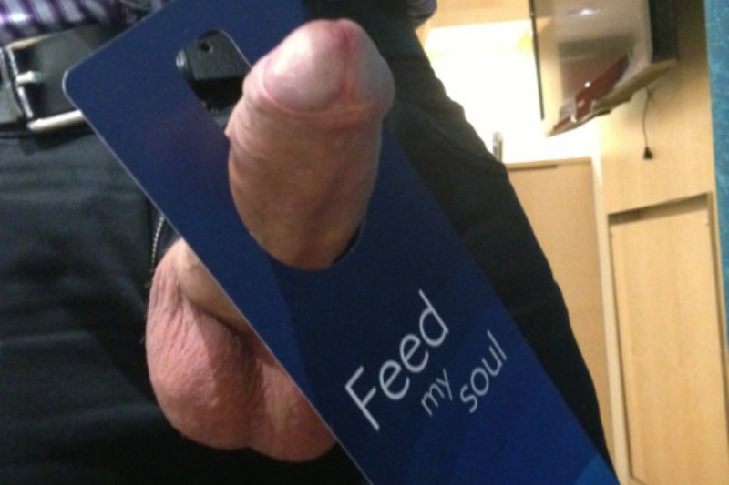 Top #Selfies of the Week: Look at This Guy's Dick