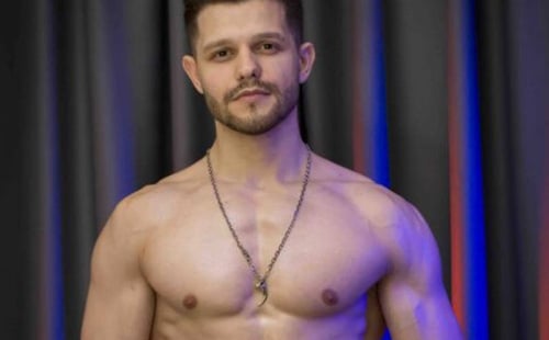 Sexy Alpha Cam Guy