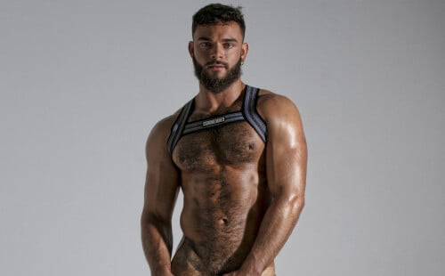 Hairy Muscle Stud Luis Teases Us