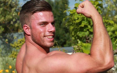 Fit and Sexy - Jake Kelly Gets Naked