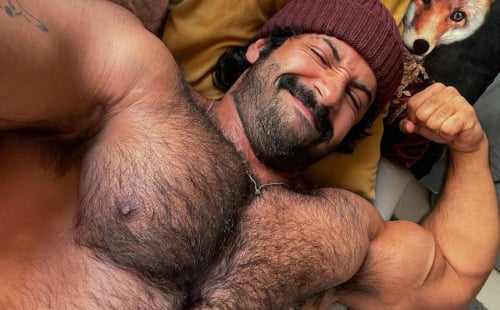 DILF´s big chest