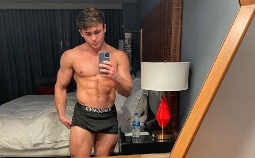 Sexy Young Bodybuilder Chase Calvit Has Our Attention!