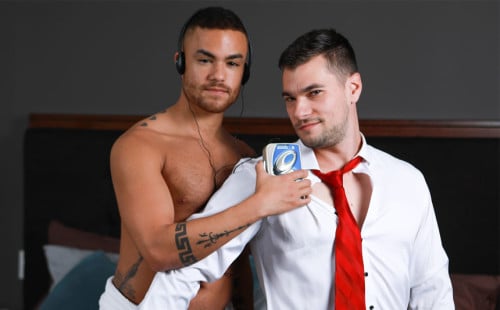 Princeton Price fucks his step-brother Beaux Banks