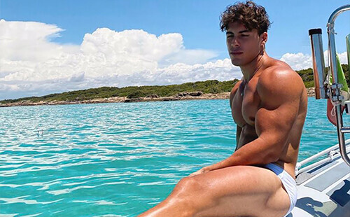 Weekend in Speedos