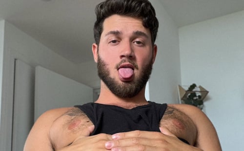 Hairy Jack Off Dude Bonjouraxel