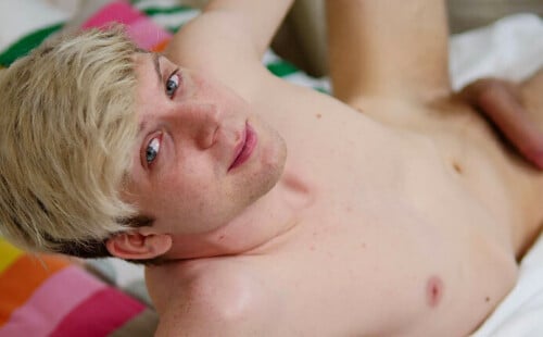 Josh Cavalin jacks in a solo session for BoyFun