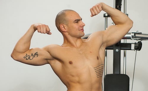 Muscled Hunk Martin Gets Naked and Shoots Out A Big Load