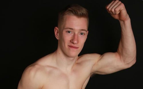 Athletic Tom Will Shows Off