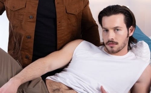 Hairy Bareback Hunks Dom King And Theo Dore!