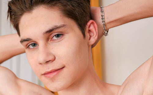 Scott Smith debut solo at BoyFun