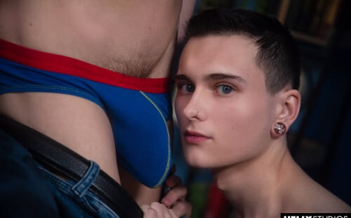 Hot New Twink Easton Gray Debuts in Helix Flip-Fuck
