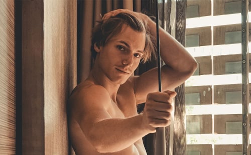 Jake Dean nude