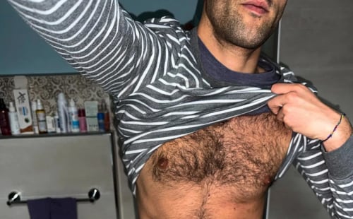 More Reddit Guys Showing Off For Your Tuesday!