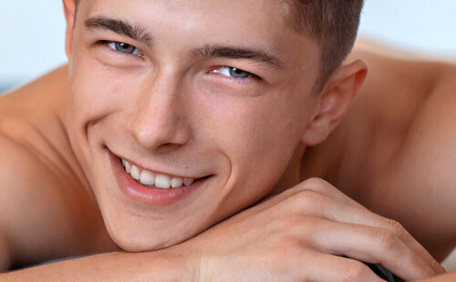 Karl Brunni debuts at Freshmen with a solo photoshoot