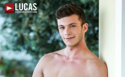 Braxton Boyd Gobbles All the Daddy Cum in Fourway!