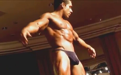 Huge dick bodybuilder posing