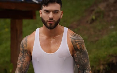 The Huge Uncut Dick Of Oliver
