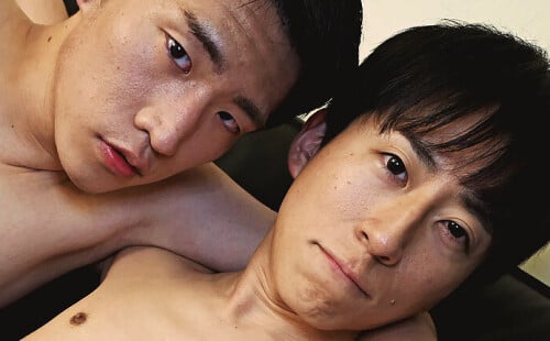 Haruyuki humps Akira at JapanBoyz