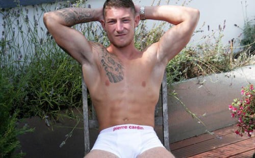 Athletic Cage Fighter Jake Findley Gets Naked