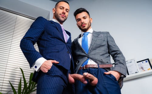 Gustavo Cruz and Pol Prince flip-fuck bareback
