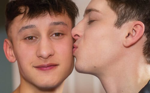 Noah Benley debuts at Helix with Jacob Hansen