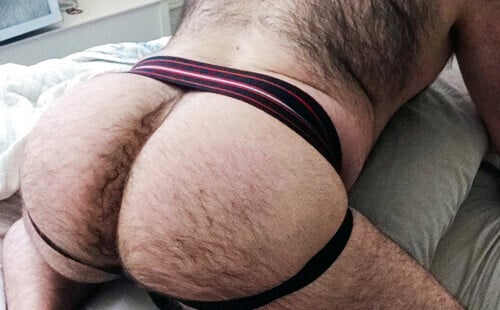 Culos de muy peludos