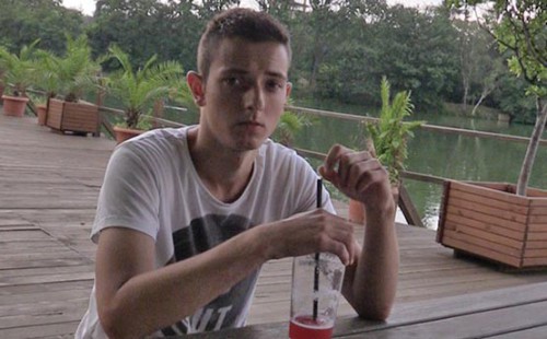 Cute Str8 Lad Loses His Virginity