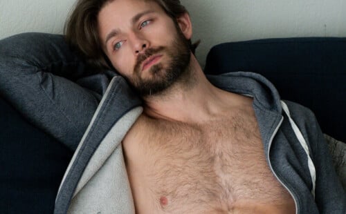 Gorgeous Actor Derek Yates Would Get It