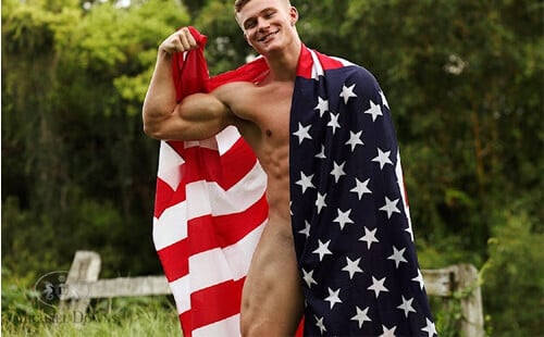 4th of July: indepencence naked day guys