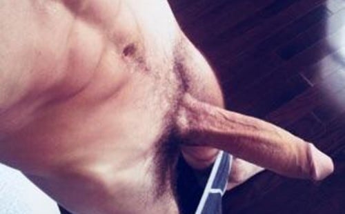 Dick Selfie Pics For Your Saturday!