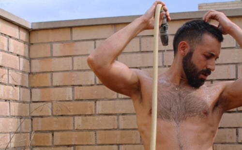 Naked Spanish Hunk Yandrak Needs To Cool Down