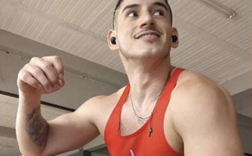 Gym Buff Cam Guy Andrew Likes To Show Off