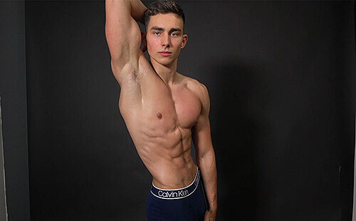Ripped 19 Year Old Muscle Boy Emilion Reynolds Flexing