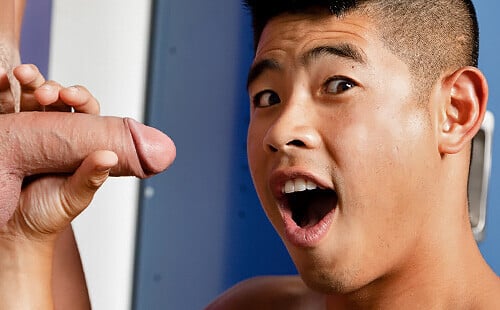 Luke Truong takes Shane Cook's cock raw