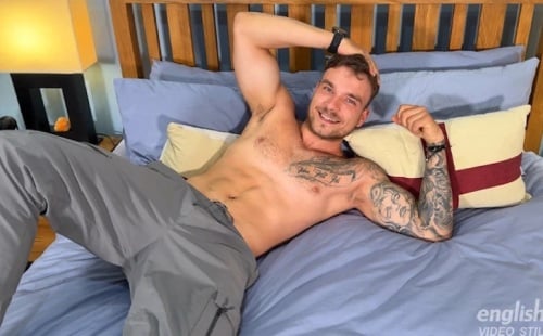 New Straight Guy Handjob Video With Lewis Connell