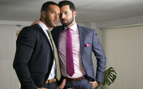 Dario Beck bottoms for his sex boss Denis Vega