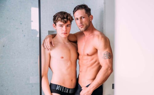 Roman Todd fucks Oliver Marks in the bathroom